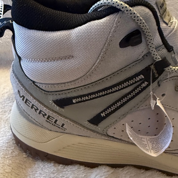 Merrell wildwood, waterproof men suede hiking boots size 11.5 - Picture 2 of 7